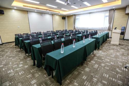 Lavande Hotel Jinan High-tech Wanda Exhibition Center