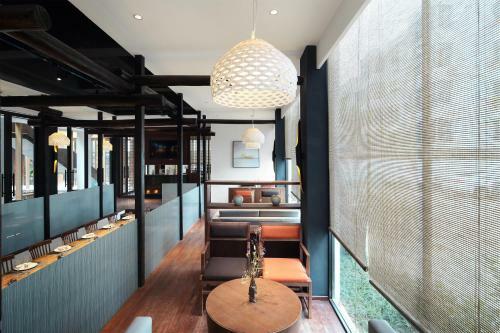 Qingyue Jingshe Hotel