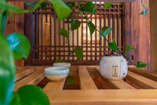 Yunxianju Tea Culture Theme Hotel
