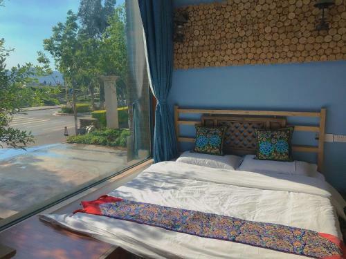 Purple Wood Guesthouse