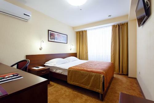 Hotel Complex Crystall
