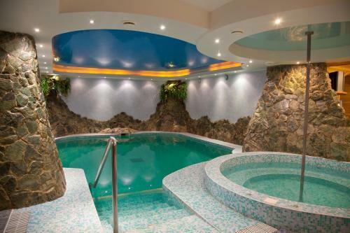 Hotel Cimus
