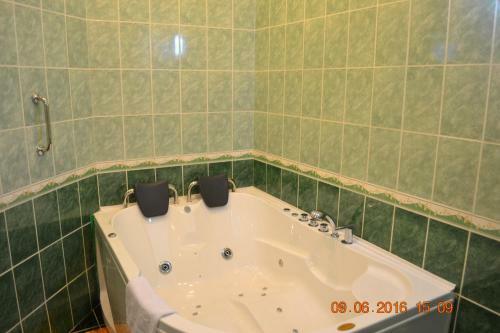 Yakhont Hotel