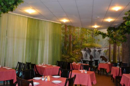 Yakhont Hotel