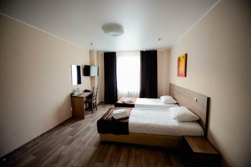 Aron Hotel