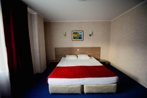 Aron Hotel