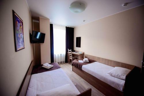 Aron Hotel