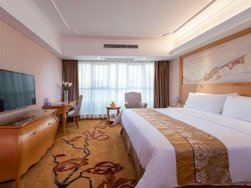 Vienna Hotel (Nanning Keyuan Avenue Subway)