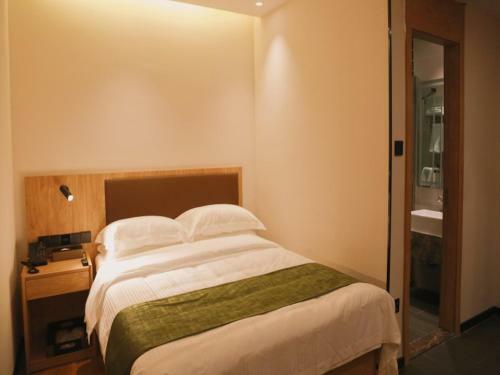 Greentree Inn Nanjing Baijiahu Express Hotel