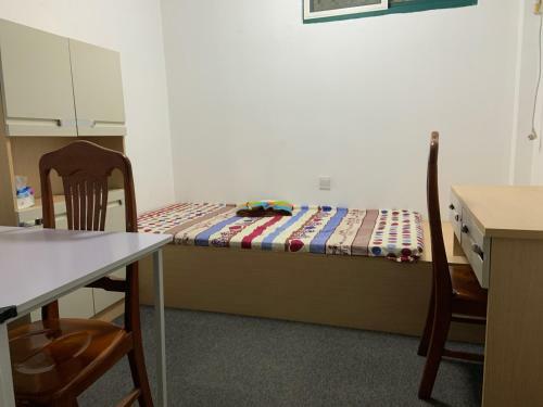 Popular Elements Space Apartment