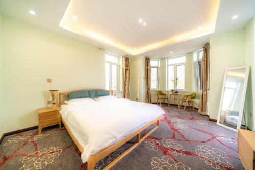 Qingdao Top Yunyin Homestay