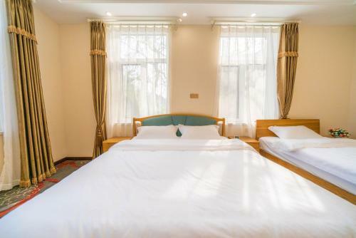 Qingdao Top Yunyin Homestay