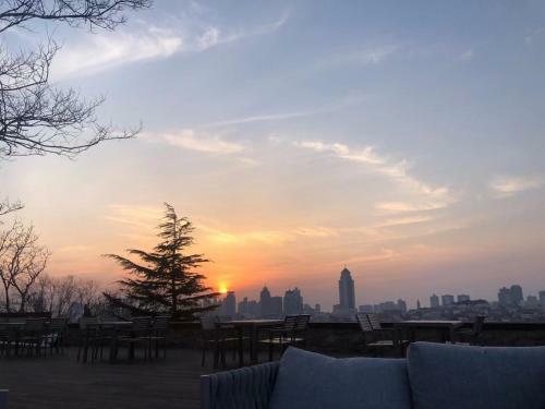 Qingdao Top Yunyin Homestay