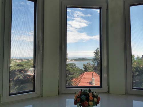 Qingdao Top Yunyin Homestay