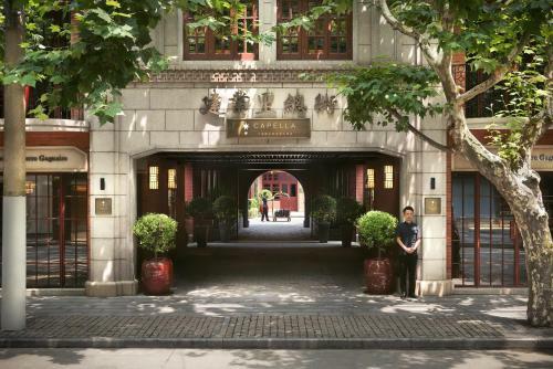 Hotel Capella Shanghai, Jian Ye Li
