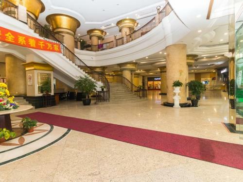 Ifamily Apart Hotel Lujiazui Branch