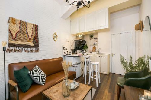 Le Mansion Apartment