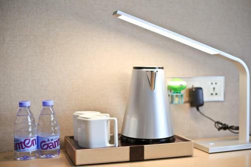 Lavande Hotels�shenzhen Shiyan Bus Terminal