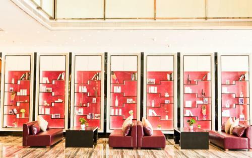 Lavande Hotels�shenzhen Shiyan Bus Terminal