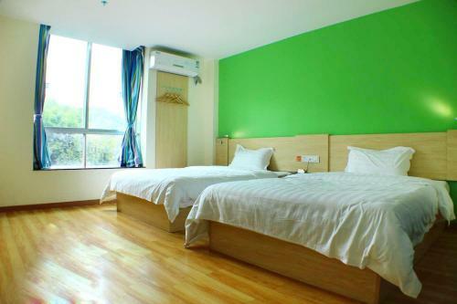 Hotel 7days Inn Shaoguan Renhua Mount Danxia