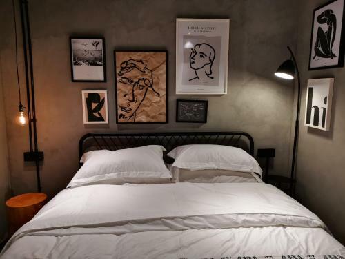 Black Gold Factory Boutique Design Hotel
