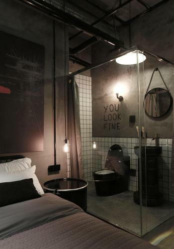 Black Gold Factory Boutique Design Hotel