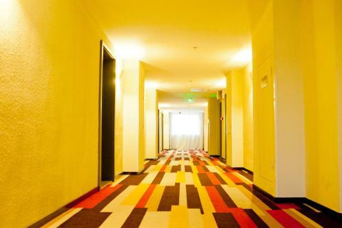 Hotel Ibis Tianjin Railway Station North Square