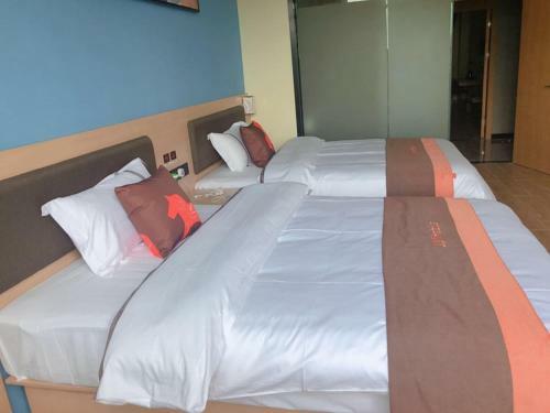 Jun Hotels Wanning Wancheng Town High Speed Rail Station