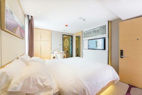 Lavande Hotels Weihai Weigao Square Branch