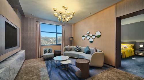 Holiday Inn Xining Hot-spring, An Ihg Hotel