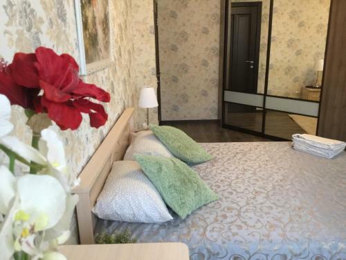 Villa 4 Bedroom Cottage At Sbornaya Str.