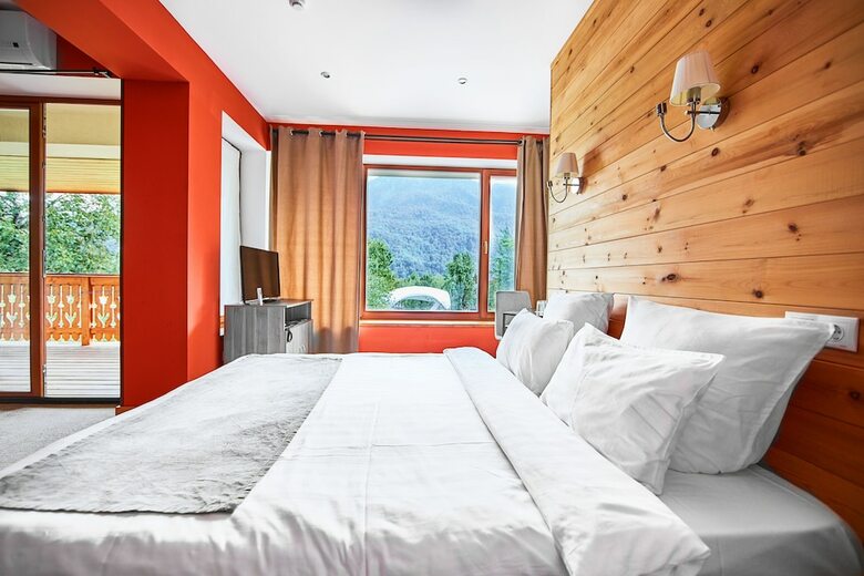 Hostal Park Chalet Residence