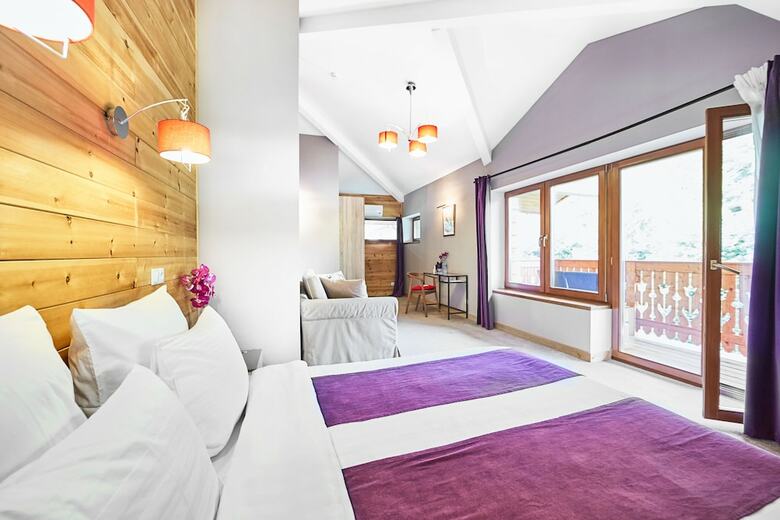 Hostal Park Chalet Residence