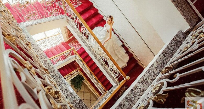 Grand Palace Hotel
