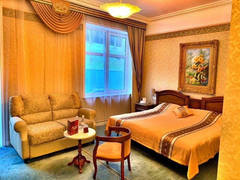 Grand Palace Hotel