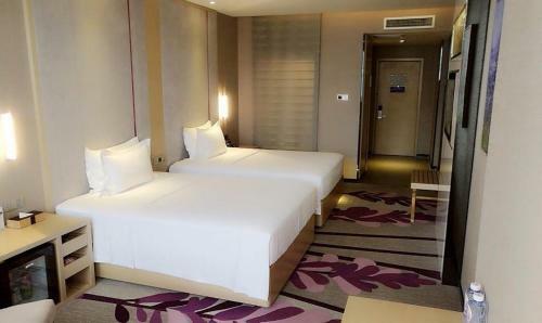Lavande Hotel Yinchuan Railway Station Wanda