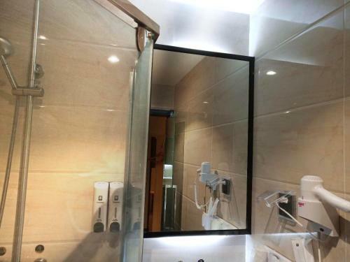 Hotel 7days Premium Yantai Railway Station Branch