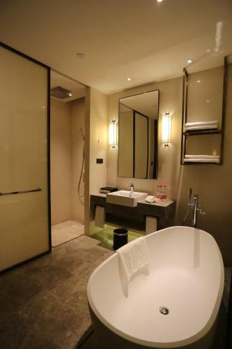 Qiyue Hotel