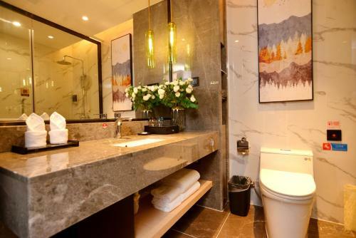 Xianghai Hotel
