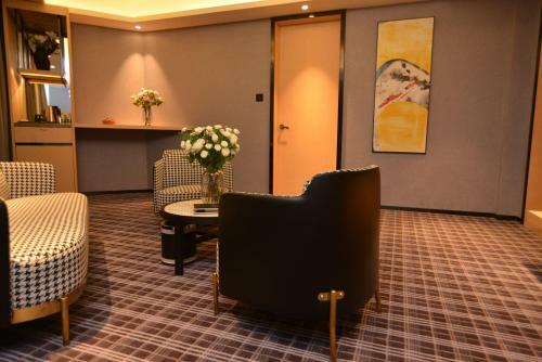 Xianghai Hotel