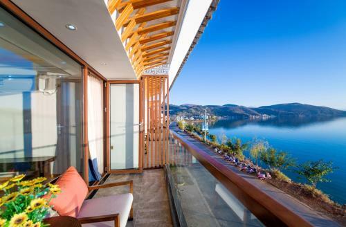 Hostal Haishu Boutique Holiday Lake View Inn