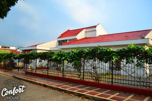 Hotel Confort House Acacias