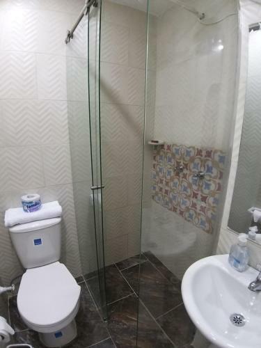 Farallones Apartahotel - Betania