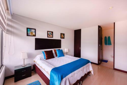 Apartamento Luxury Blue 1-br Apt Near 93 Park!