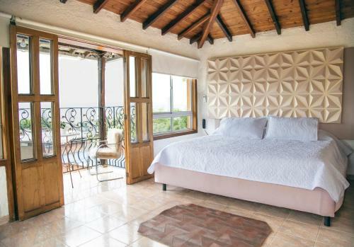 Hostal Casa Lago Hotel Boutique