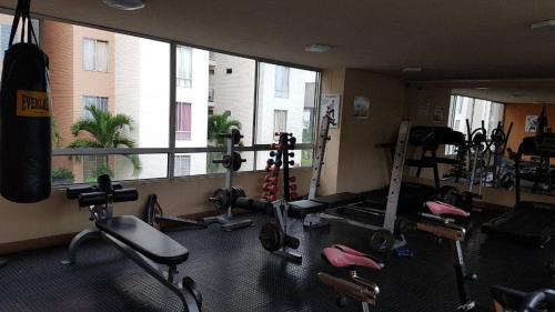 Supercondo! Home Away From Home (Mi Casa Tu Casa)