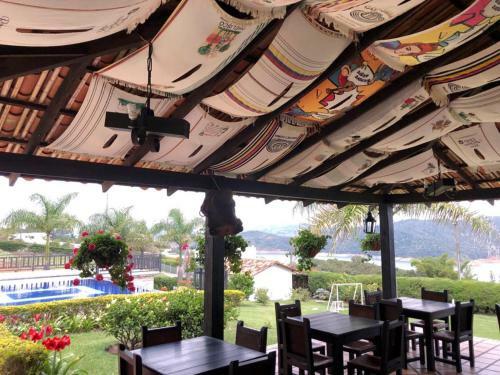 Finca Lago Calima With Excellent View
