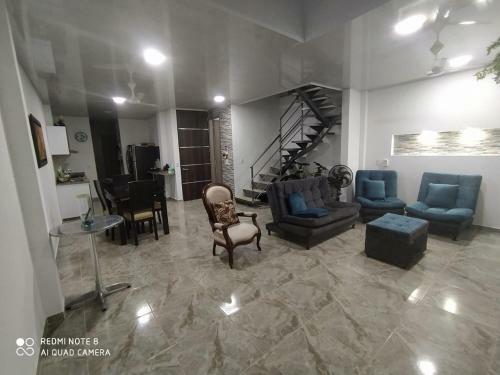 Casa Entera Y Piscina Compartida Ideal Para Descansar