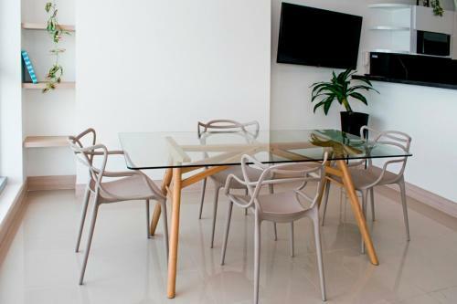 Apartamento Apto de 2 Cuartos Con Piscina Y Mar