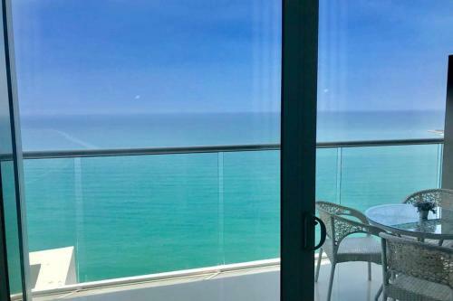 Apartamento 35th Flr Seaview Morros City Bocagrande